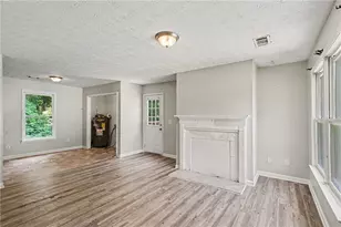 270 Knob Dr, Carrollton, GA 30116 - Photo 7