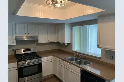 27 Matawan Circle SE, Smyrna, GA 30080 - Photo 5