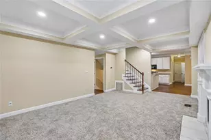 1811 Lake Cove Dr SW, Atlanta, GA 30331 - Photo 11