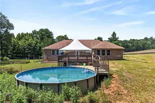 402 Renee Rd, Pendergrass, GA 30567 - Photo 7
