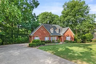 3385 Summit Trail, Cumming, GA 30041 - Photo 3