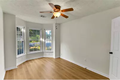 2435 Hillvale Circle, Lithonia, GA 30058 - Photo 29