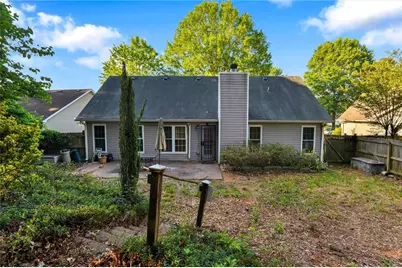 2435 Hillvale Circle, Lithonia, GA 30058 - Photo 35