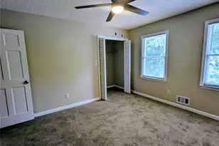 4790 Hairston Pl, Stone Mountain, GA 30088 - Photo 15