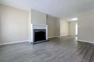 4790 Hairston Pl, Stone Mountain, GA 30088 - Photo 5