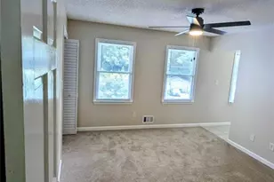 4790 Hairston Pl, Stone Mountain, GA 30088 - Photo 17