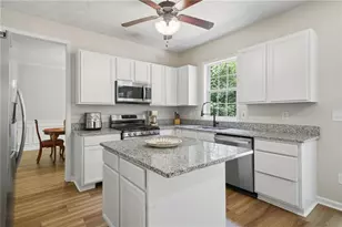 352 Park Creek Ridge, Woodstock, GA 30188 - Photo 5