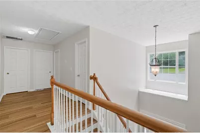 352 Park Creek Ridge, Woodstock, GA 30188 - Photo 9