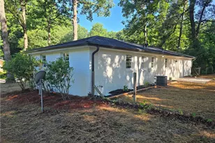 3325 Commodore Dr, Powder Springs, GA 30127 - Photo 7