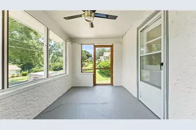 16 Crescent Avenue SW, Rome, GA 30161 - Photo 3