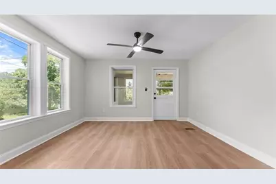 16 Crescent Avenue SW, Rome, GA 30161 - Photo 5