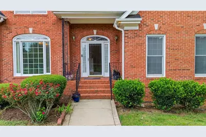 1107 Brookfield Drive SE, Conyers, GA 30013 - Photo 3