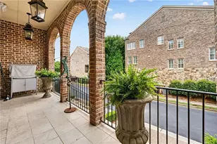 5042 Merton Ln NE, Marietta, GA 30068 - Photo 5