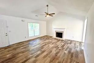 5374 Crown Oaks Dr, Lula, GA 30554 - Photo 5
