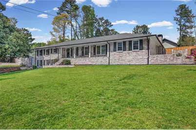 2808 Beverly Hills Drive, Marietta, GA 30068 - Photo 5