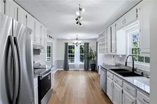 925 Garner Spring Ln, Buford, GA 30518 - Photo 15