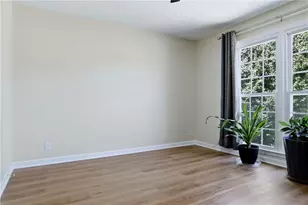 925 Garner Spring Ln, Buford, GA 30518 - Photo 29