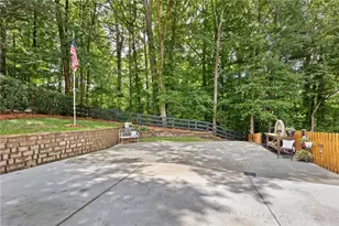 2675 Catawba Dr NW, Kennesaw, GA 30152 - Photo 41