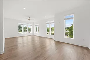 371 Grant Cir SE, Atlanta, GA 30315 - Photo 1