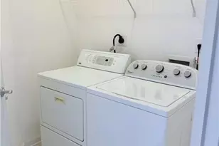 3040 Peachtree Rd NW, Atlanta, GA 30305 - Photo 31