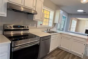 4144 Pinehurst Valley Dr, Decatur, GA 30034 - Photo 5