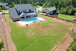 6008 Bluewater Blvd, Gainesville, GA 30506 - Photo 5
