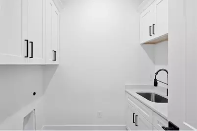 6008 Bluewater Boulevard, Gainesville, GA 30506 - Photo 15