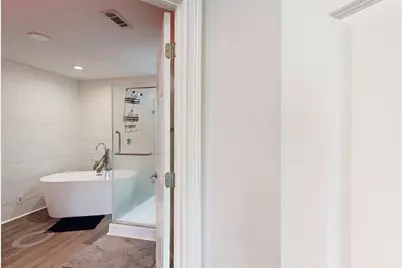 3275 Lenox Road NE #413, Atlanta, GA 30324 - Photo 27