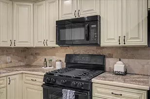 71 Worthington Dr NE, Marietta, GA 30068 - Photo 11
