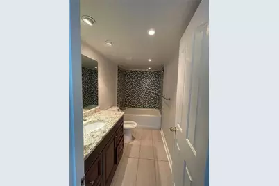 2870 Pharr Court South NW #1802, Atlanta, GA 30305 - Photo 17