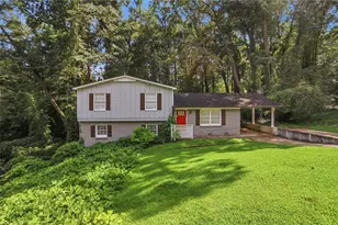 1633 Pine Glen Cir, Decatur, GA 30035 - Photo 1
