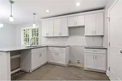 1633 Pine Glen Circle, Decatur, GA 30035 - Photo 9