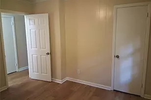 1915 Wee Kirk Rd SE, Atlanta, GA 30316 - Photo 17