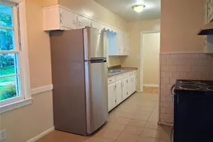 1915 Wee Kirk Rd SE, Atlanta, GA 30316 - Photo 9