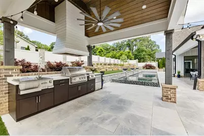 212 Brooke Drive, Alpharetta, GA 30009 - Photo 9