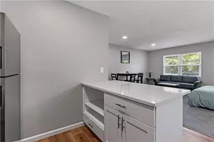 1701 Hawthorne Ave, Atlanta, GA 30337 - Photo 11