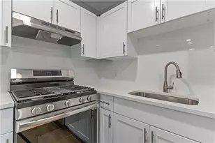 1701 Hawthorne Ave, Atlanta, GA 30337 - Photo 9