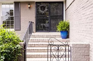 1300 Holly Bank Cir, Atlanta, GA 30338 - Photo 3