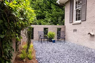 1300 Holly Bank Cir, Atlanta, GA 30338 - Photo 5