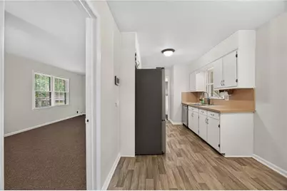 3894 Maplewood Drive, Decatur, GA 30035 - Photo 9