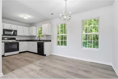 6276 Crooked Creek Drive, Rex, GA 30273 - Photo 13