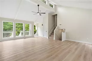 585 Rivercrest Dr, Woodstock, GA 30188 - Photo 11