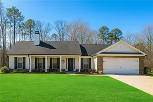 144 Briar Rose Blvd Blvd, Jefferson, GA 30549 - Photo 1
