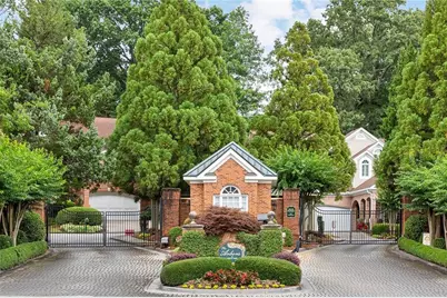 1053 Arbor Trace NE, Atlanta, GA 30319 - Photo 45