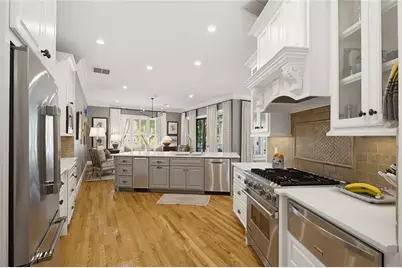 1053 Arbor Trace NE, Atlanta, GA 30319 - Photo 7