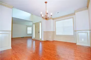 1721 Bridle Rd, Lawrenceville, GA 30043 - Photo 7