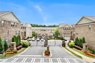 4199 Townsend Ln, Atlanta, GA 30346 - Photo 35