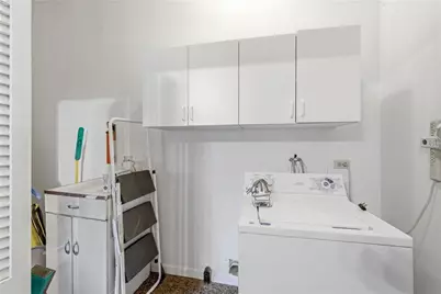 121 W Candler Street, Winder, GA 30680 - Photo 17