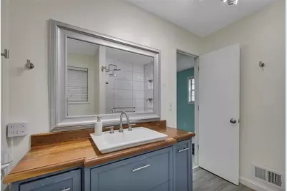 4470 S Springwood Drive SW, Smyrna, GA 30082 - Photo 17