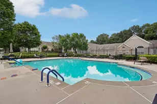2102 Sweet Apple Cir, Alpharetta, GA 30004 - Photo 43